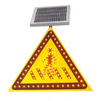 四平注意人行三角形标志牌 太阳能交通标志 led发光标志图片