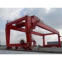 广东韶关龙门吊公司150吨包厢龙门吊已发往现场