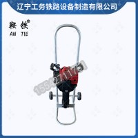 　　鸡西鞍铁冲击捣固镐用具使用常识