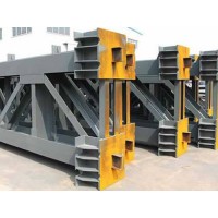 新疆彩钢钢结构厂家~新顺达钢结构公司厂家订制格构柱